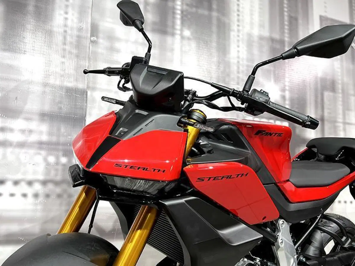 Fantic Motor Stealth 125 (2025 - 26) (9)