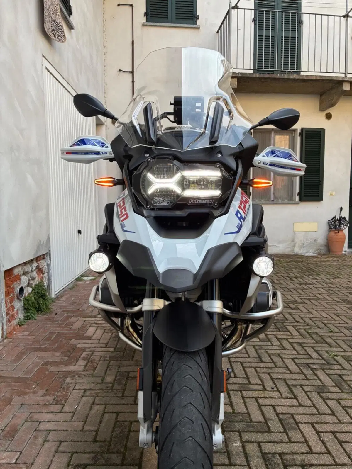 Bmw R 1250 GS (2021 - 24) (2)