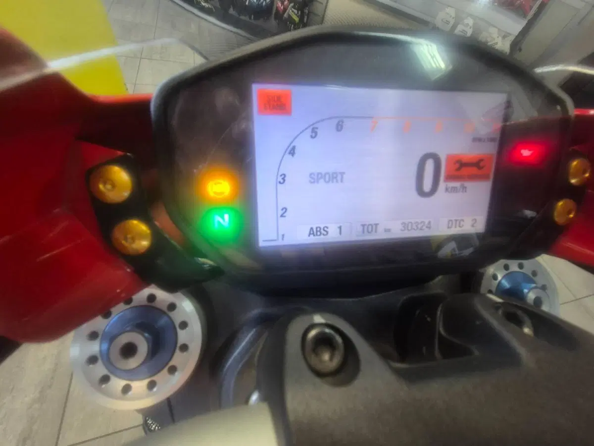 Ducati Monster 1200 S (2014 - 16) (8)