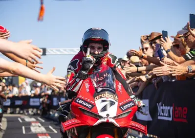SBK 2026. GP del Regno Unito. Iker Lecuona: “Ho vinto e sono felice, ma l’importante è provarci sempre, sino alla fine”.