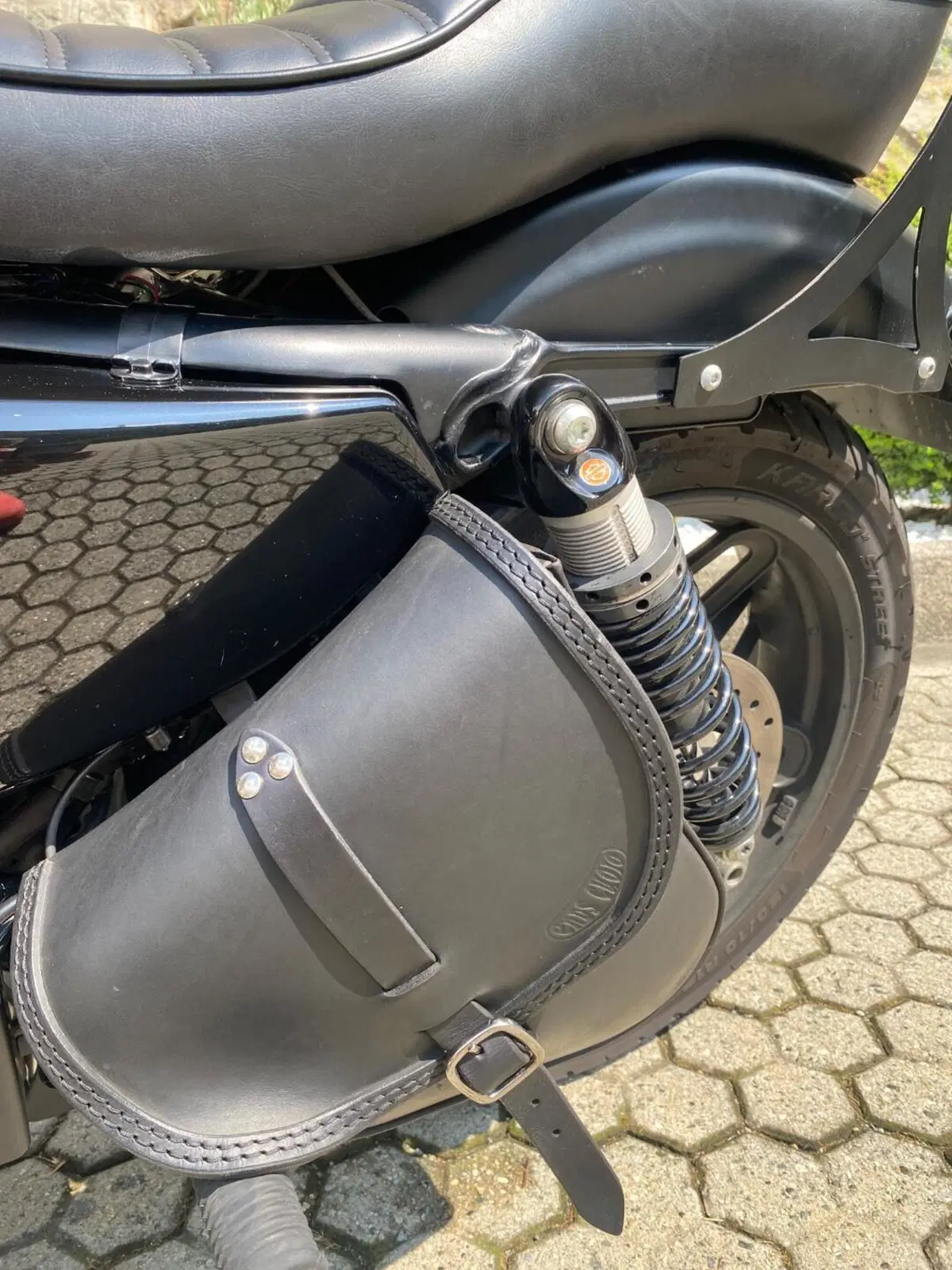 Harley-Davidson 1200 Custom (2018 - 20) - XL1200C (6)
