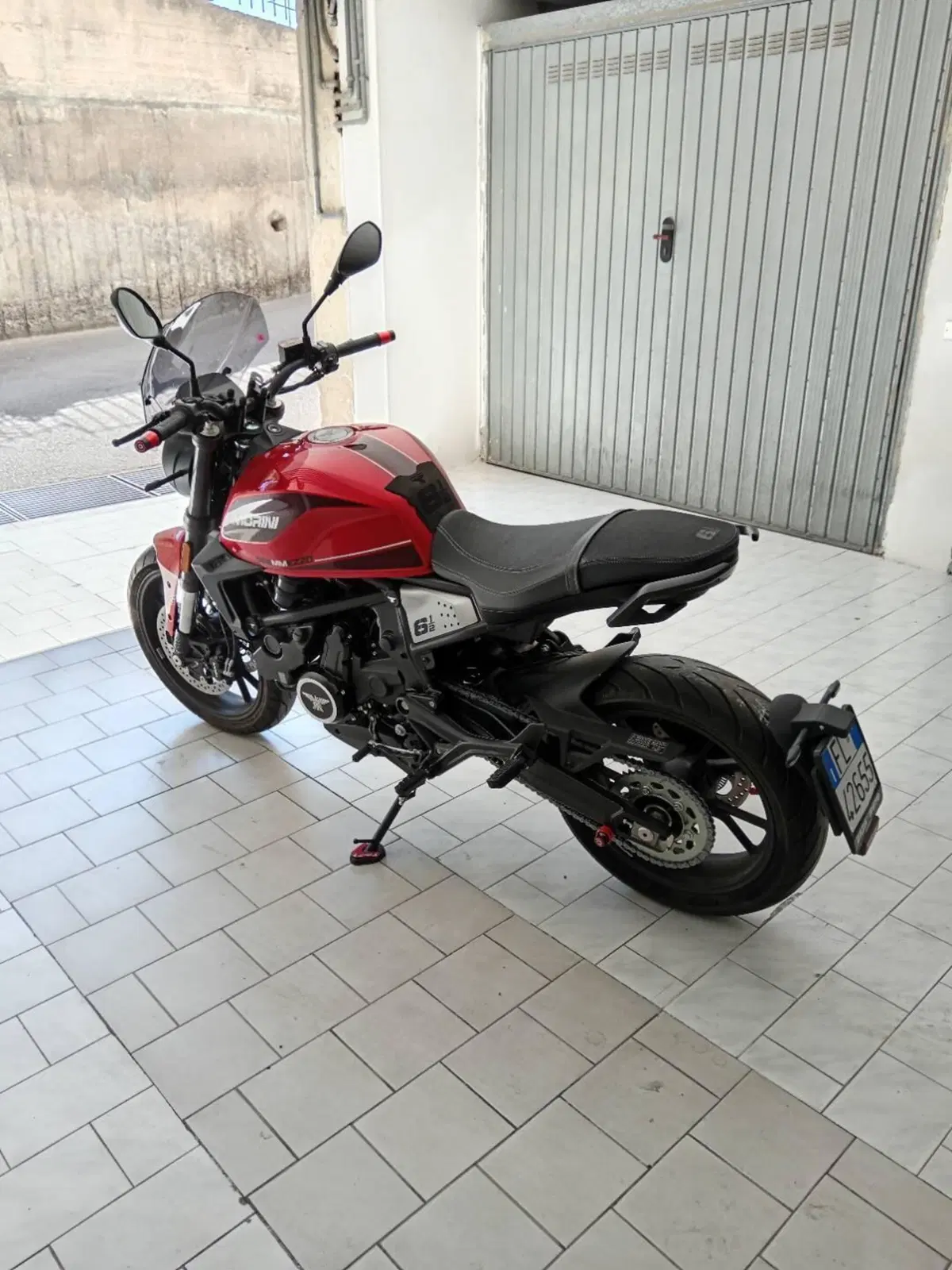 Moto Morini SEIEMMEZZO STR (2022 - 26) (4)