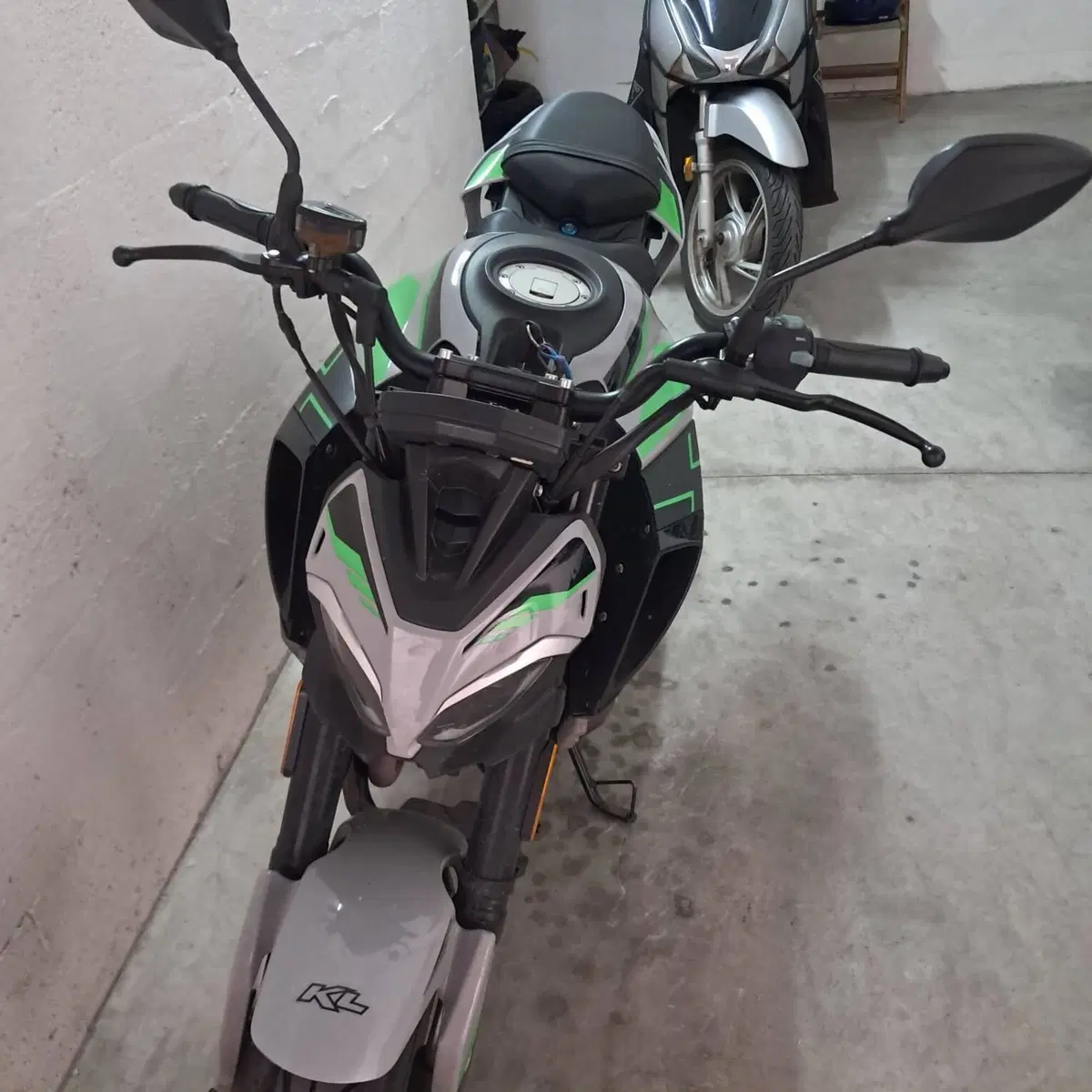 Kl Duel 125 (2023 - 24) (3)