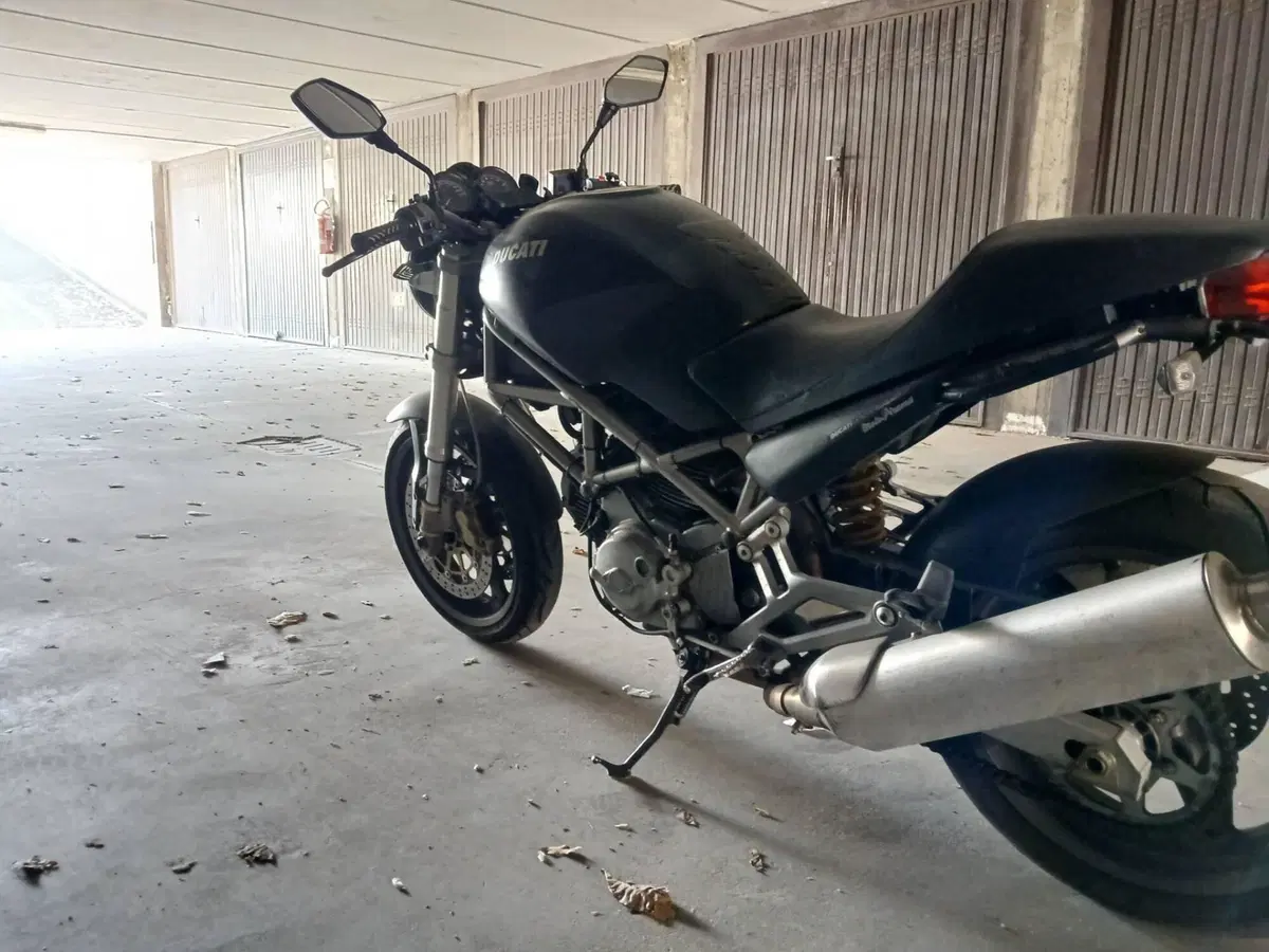 Ducati Monster 620 Dark (2003 - 06) (3)