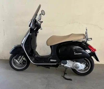 Vespa GTS 250 i.e. usata