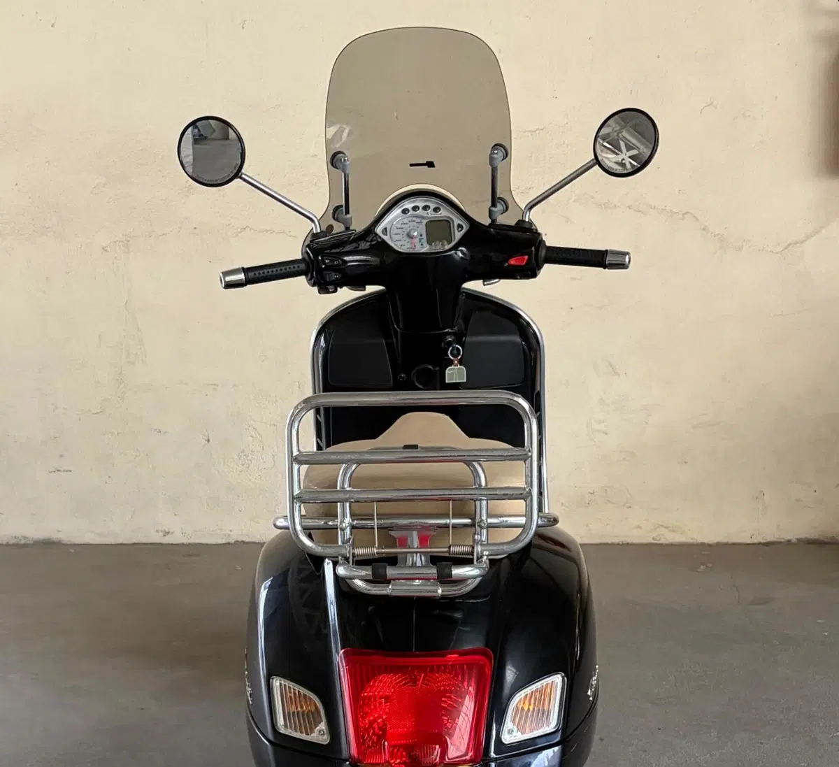 Vespa GTS 250 i.e. (4)