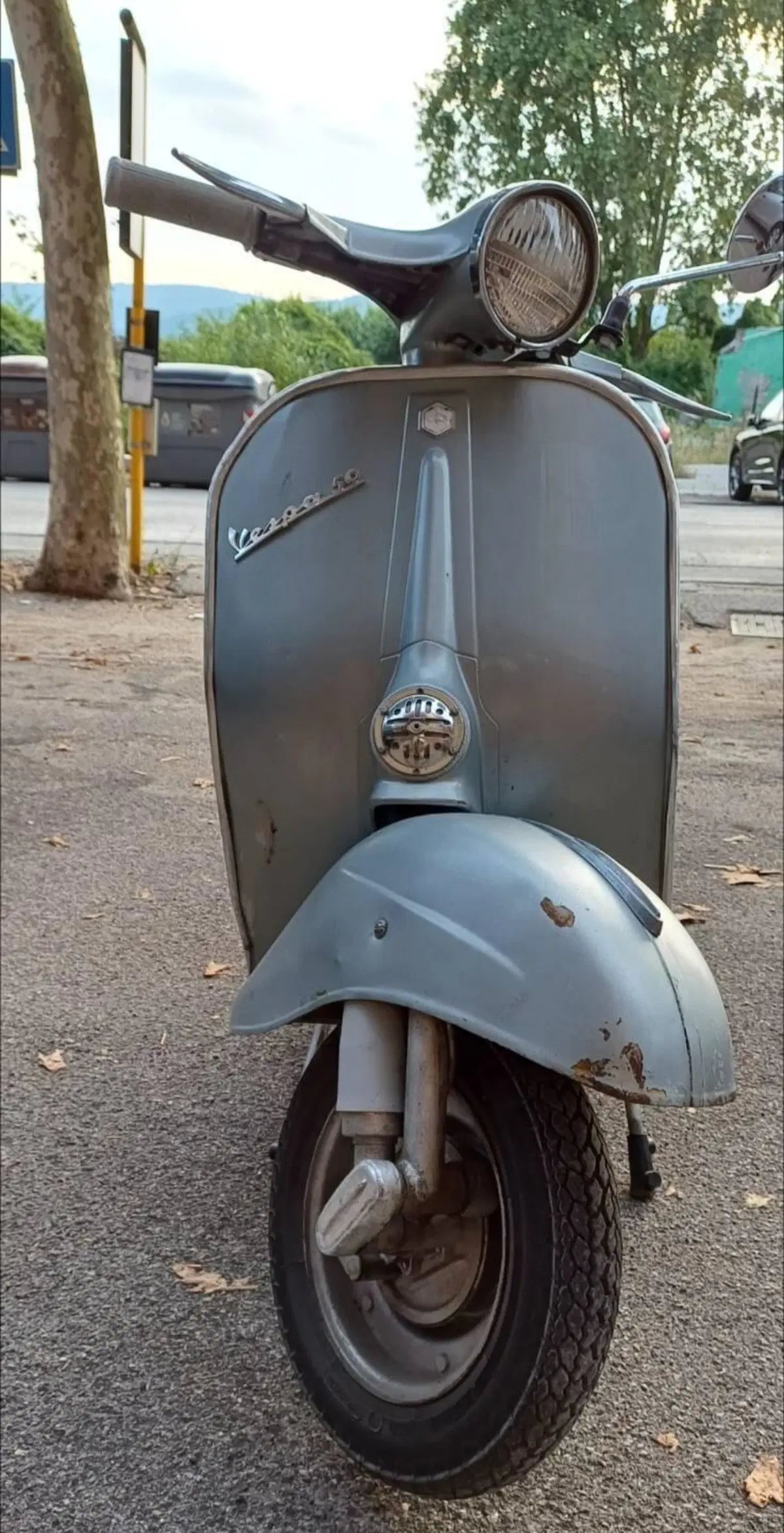 Vespa 50 Lusso