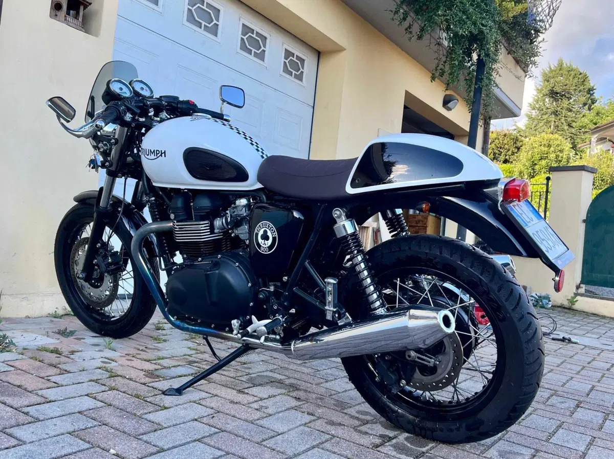 Triumph Thruxton 900 ACE (2014 - 15) (2)