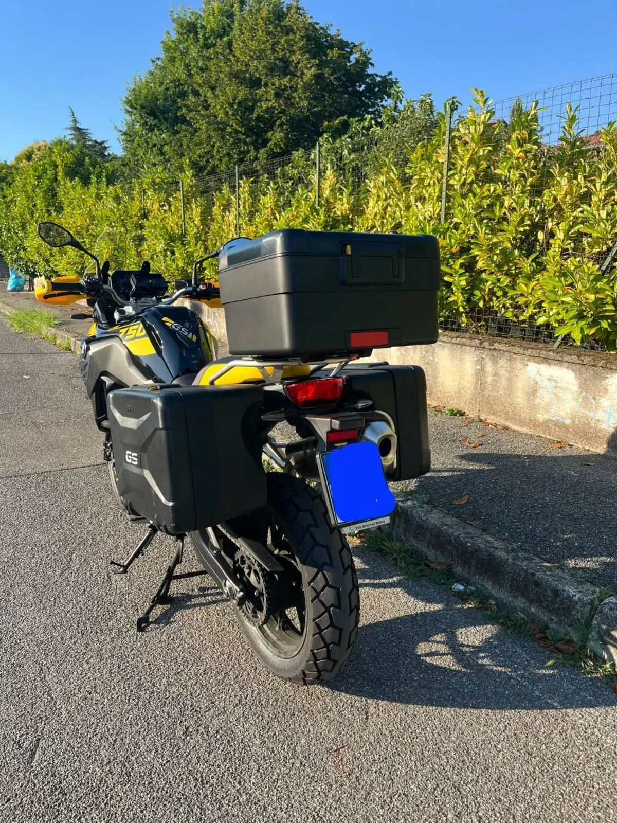 Bmw F 750 GS Edition 40 Years GS (2021) (4)