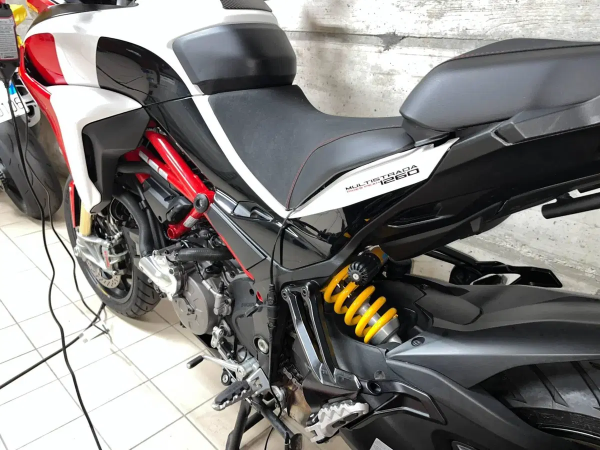 Ducati Multistrada 1260 Pikes Peak (2018 - 20) (7)