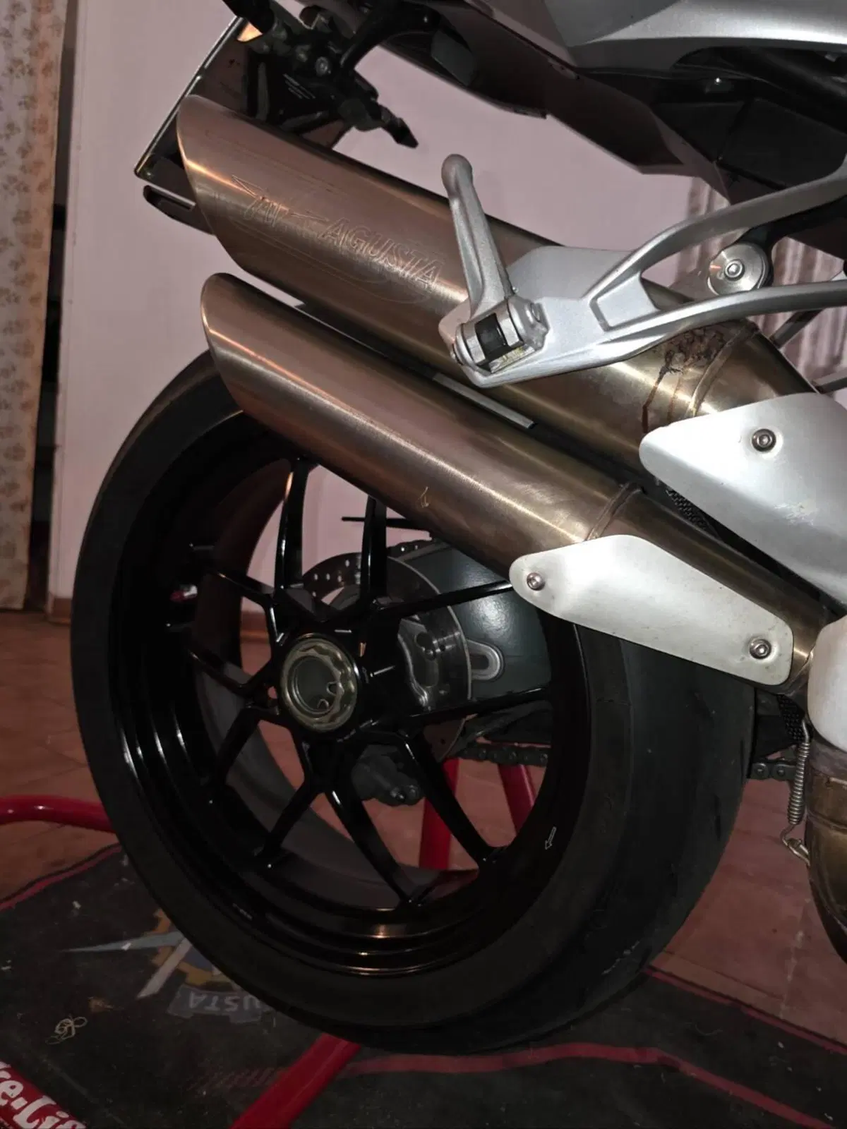 MV Agusta Brutale 1090 RR (2009 - 15) (8)