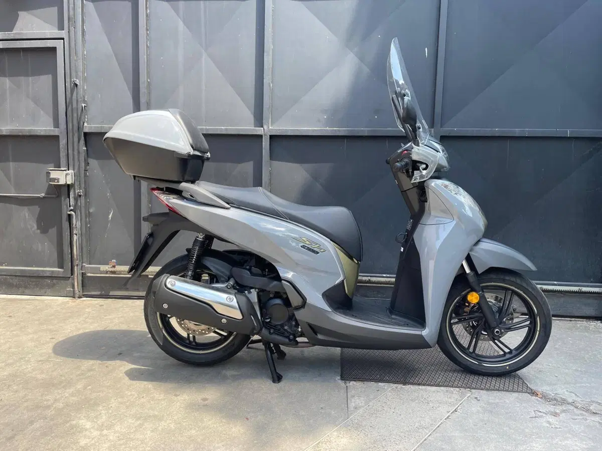 Honda SH 300 i Sport ABS (2018 - 20) (3)