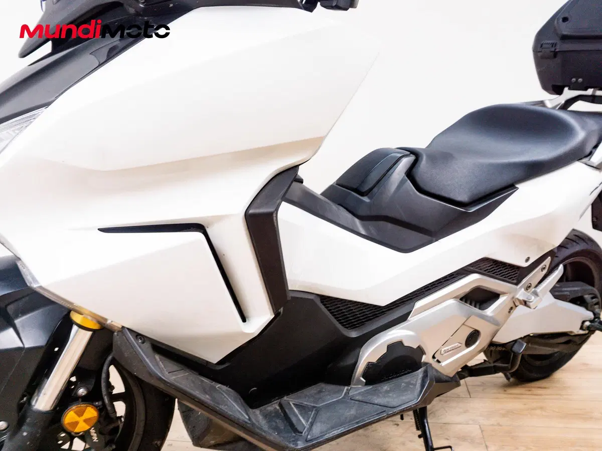 Honda Forza 750 (2025 - 26) (9)