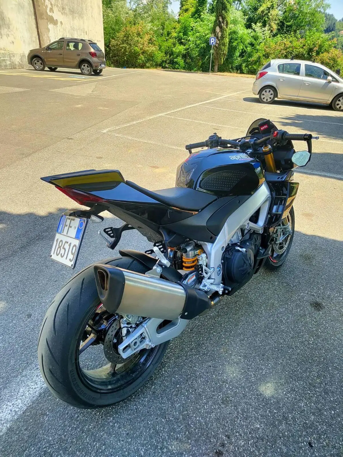 Aprilia Tuono V4 Factory (2021 - 24) (5)