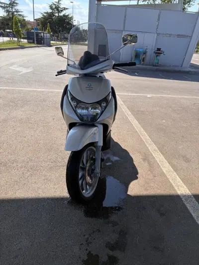 Piaggio Beverly 250 (2004 - 05) usata