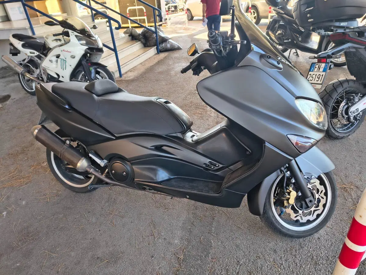 Yamaha T-Max 500 (2004 - 07) (3)