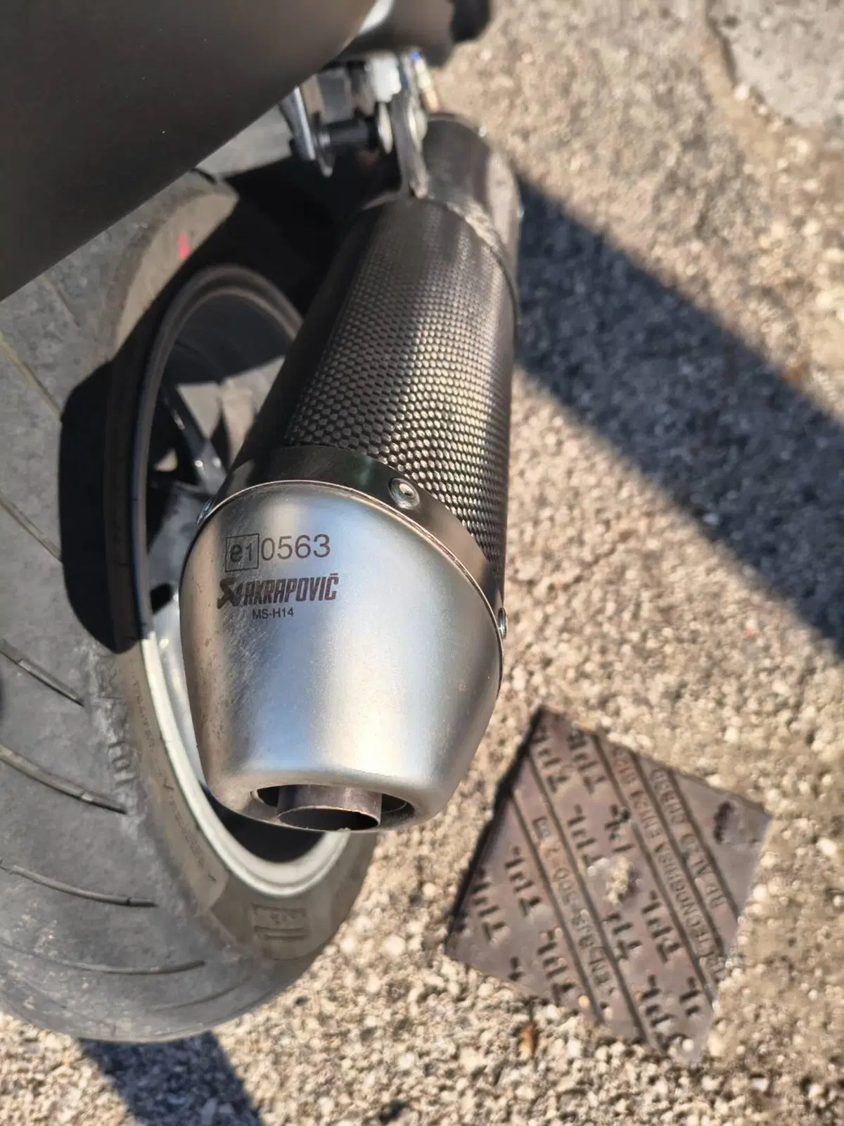 Yamaha T-Max 500 (2004 - 07) (5)