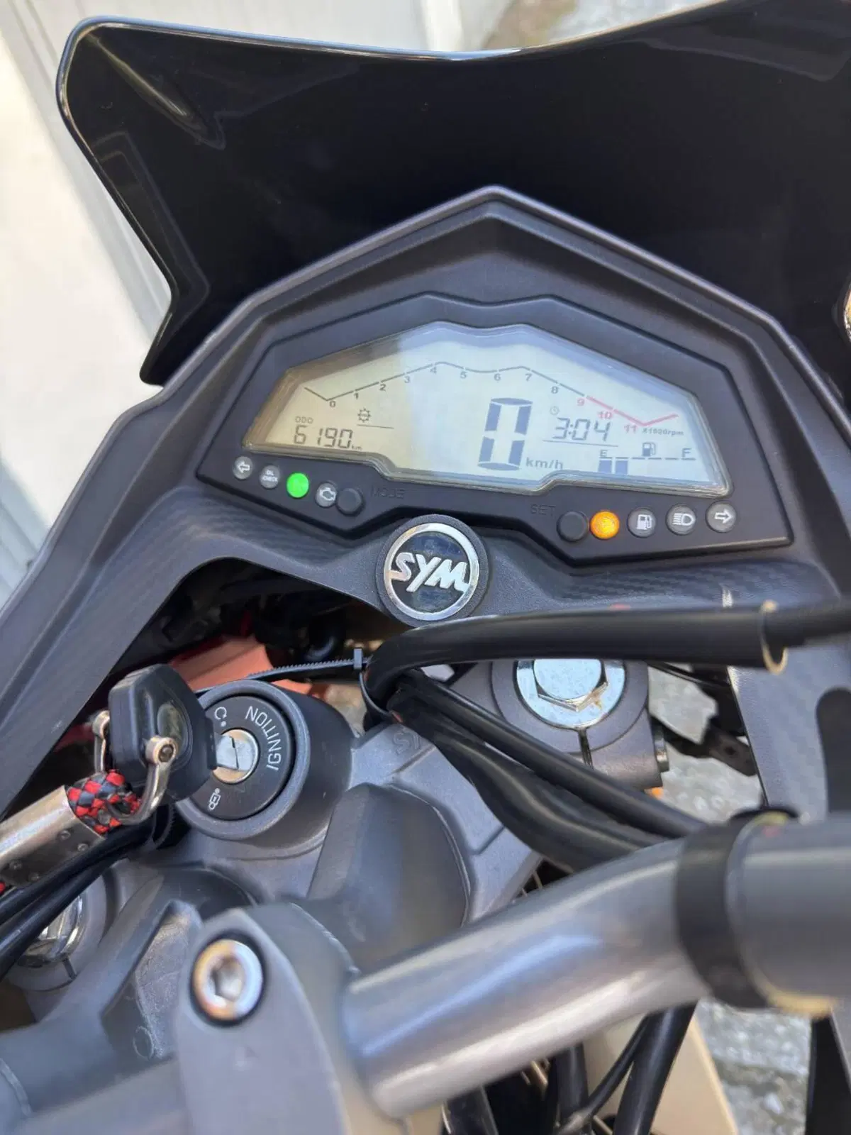 Sym NH Trazer 125 (2021 - 25) (2)