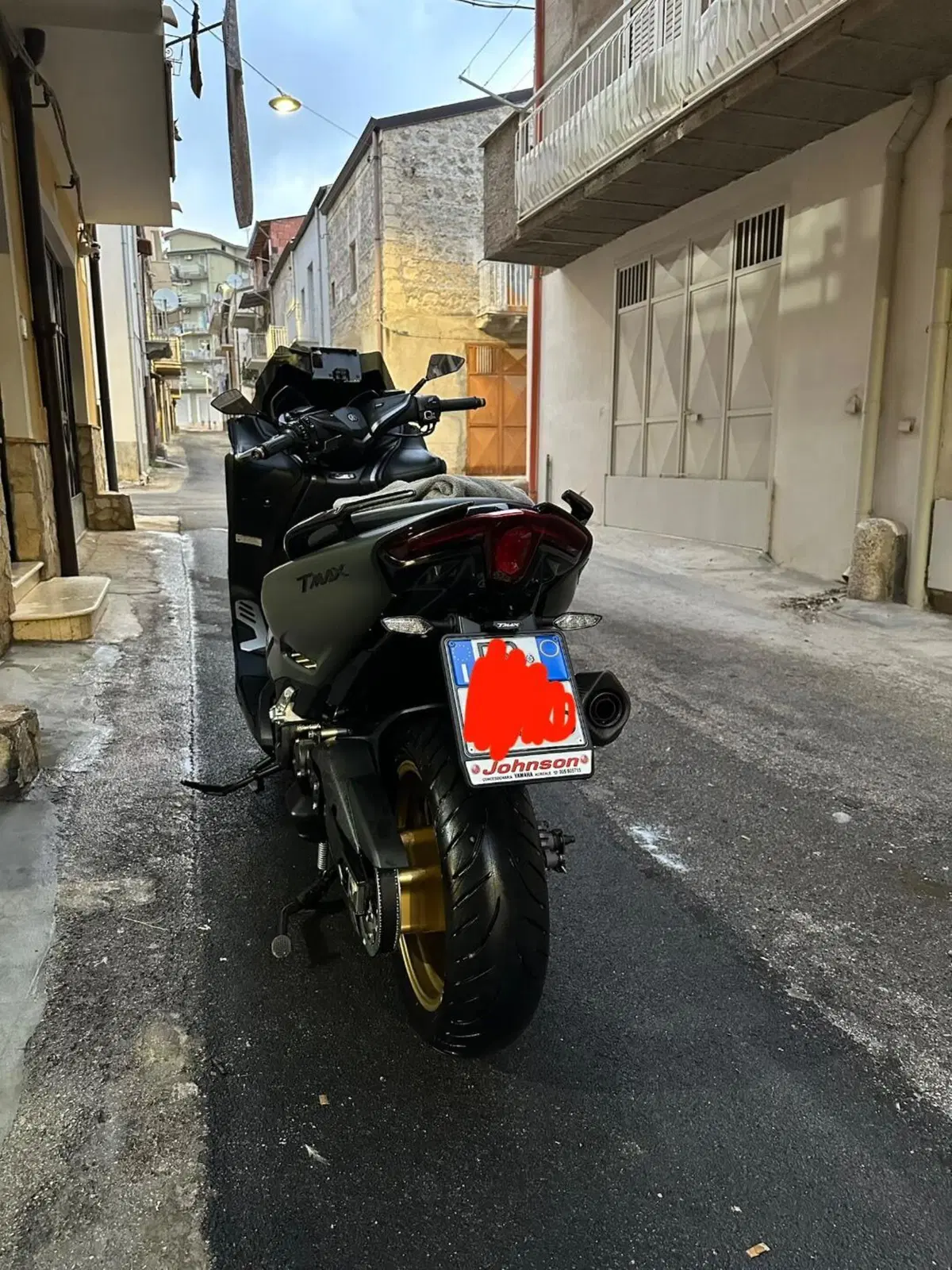 Yamaha T-Max 560 Tech Max (2020) (4)