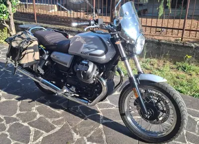 Moto Guzzi V7 Special (2021 - 24) usata