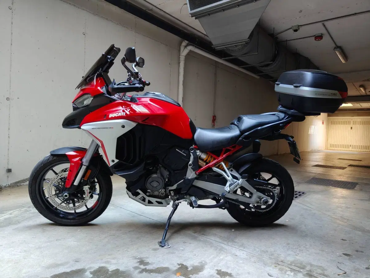 Ducati Multistrada V4 S (2021 - 24) (2)