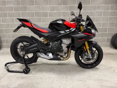 Aprilia Tuono 660 Factory (2025 - 26) usata