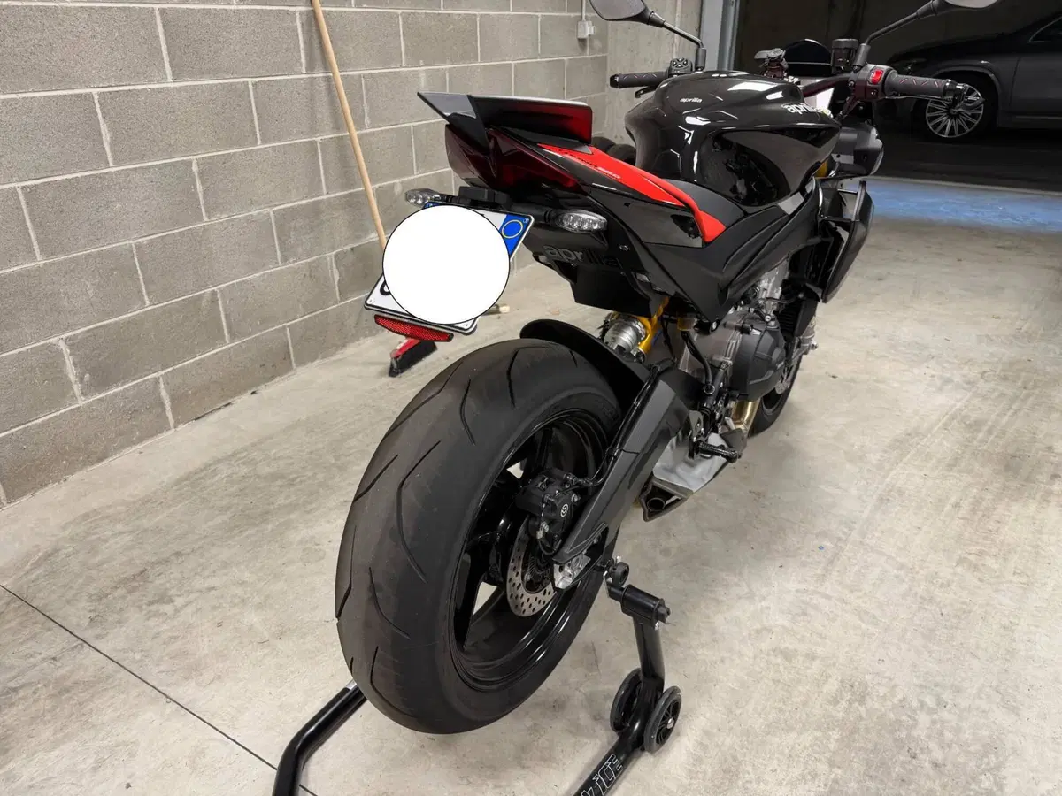 Aprilia Tuono 660 Factory (2025 - 26) (4)
