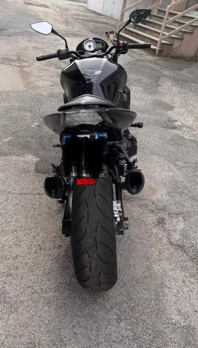 Kawasaki Z 1000 (2007 - 09) usata