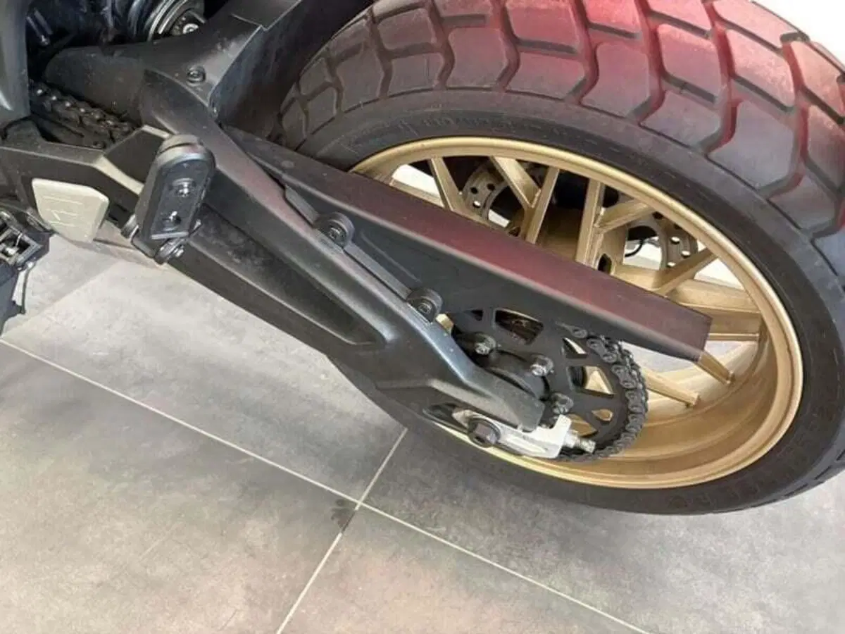 CFMOTO 700CL-X Heritage (2021 - 26) (9)