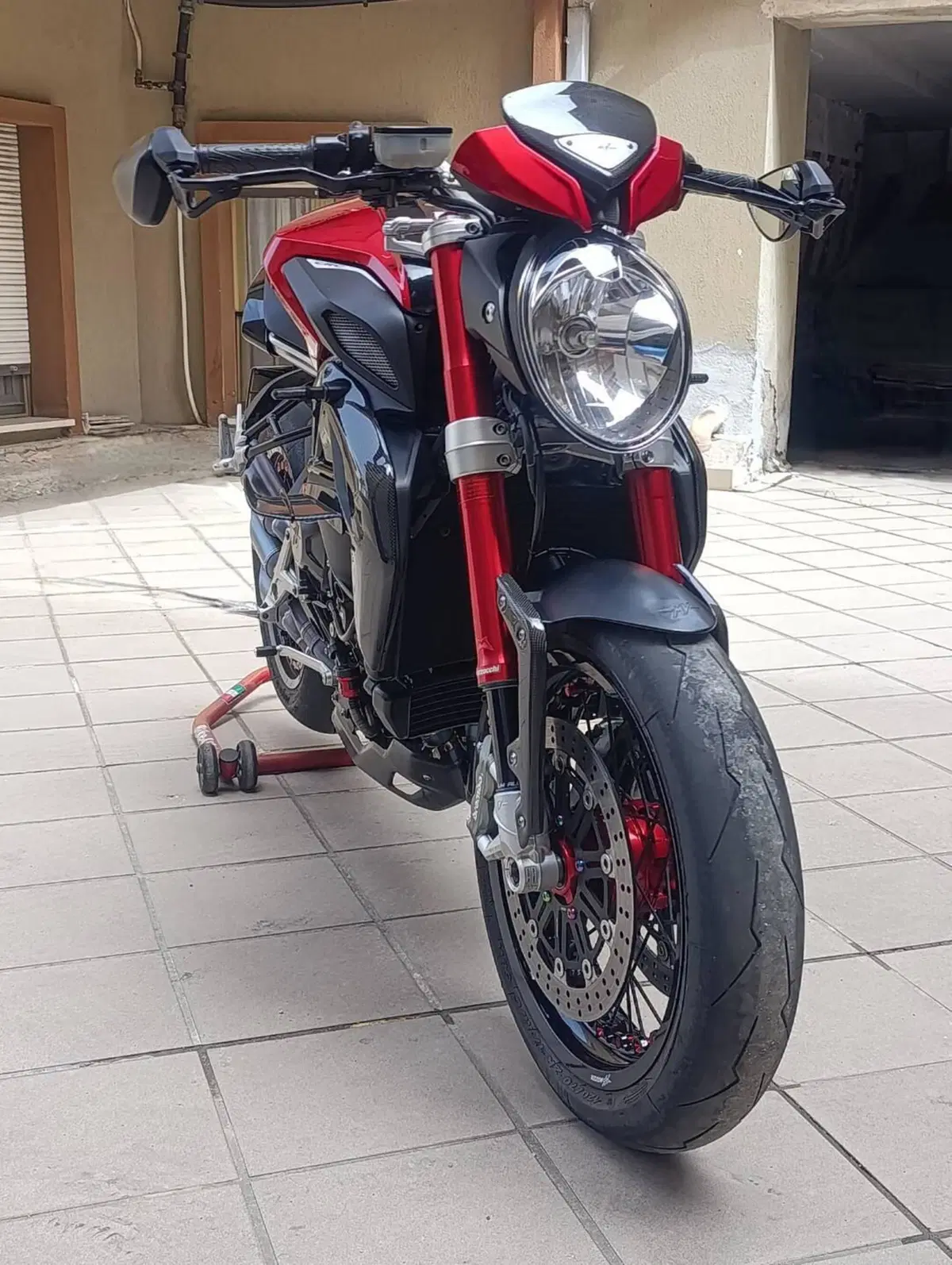 MV Agusta Dragster 800 RR (2015 - 17) (2)
