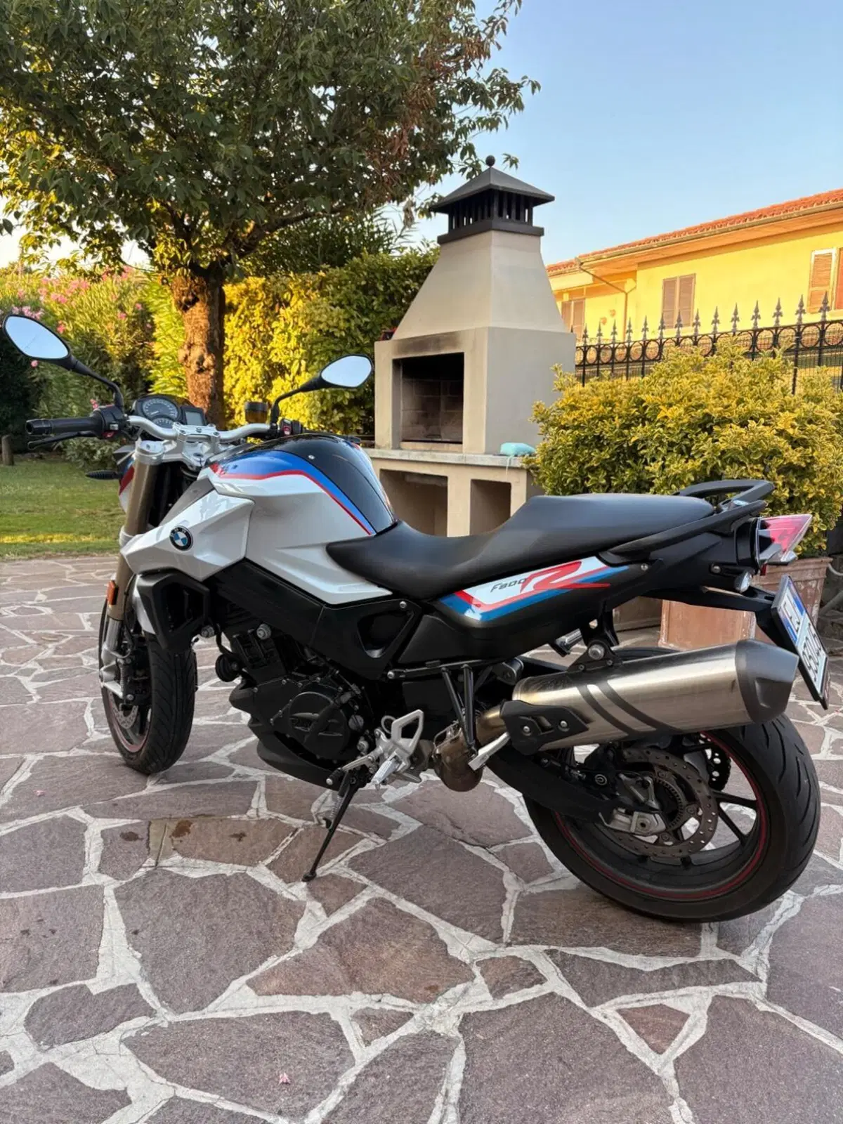Bmw F 800 R (2017 - 20) (2)