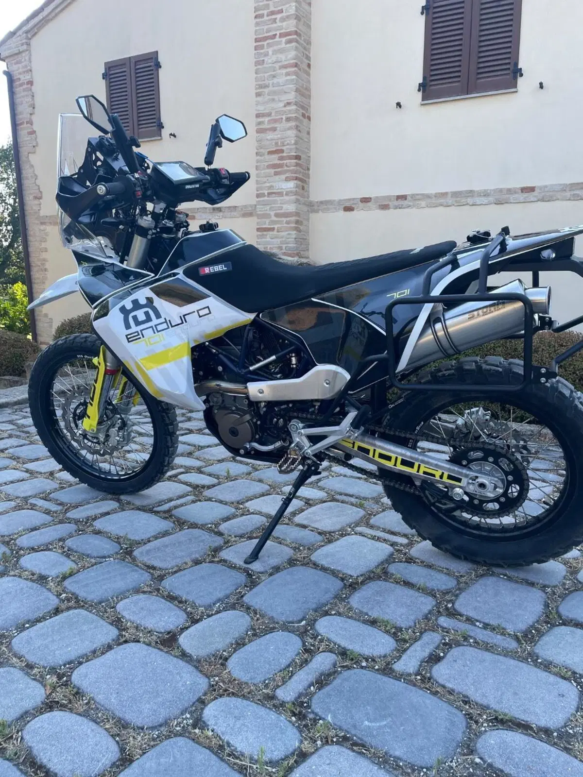 Husqvarna 701 Enduro LR (2020) (5)