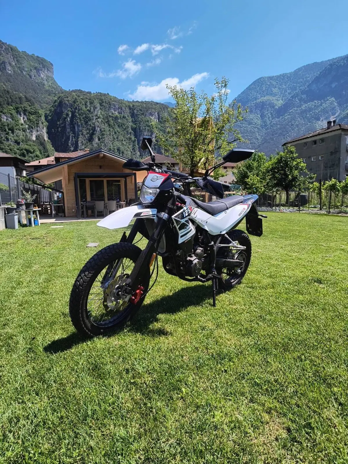 KSR Moto TR 125 X EFI (2017 - 18)