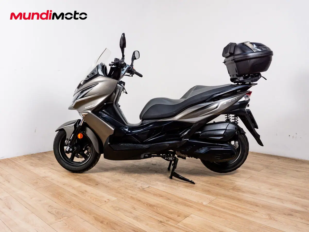 Kawasaki J 300 ABS (2014 - 16) (6)
