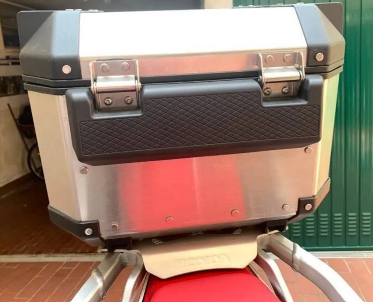 Honda Africa Twin CRF 1100L Travel Edition (2020 - 21) (8)