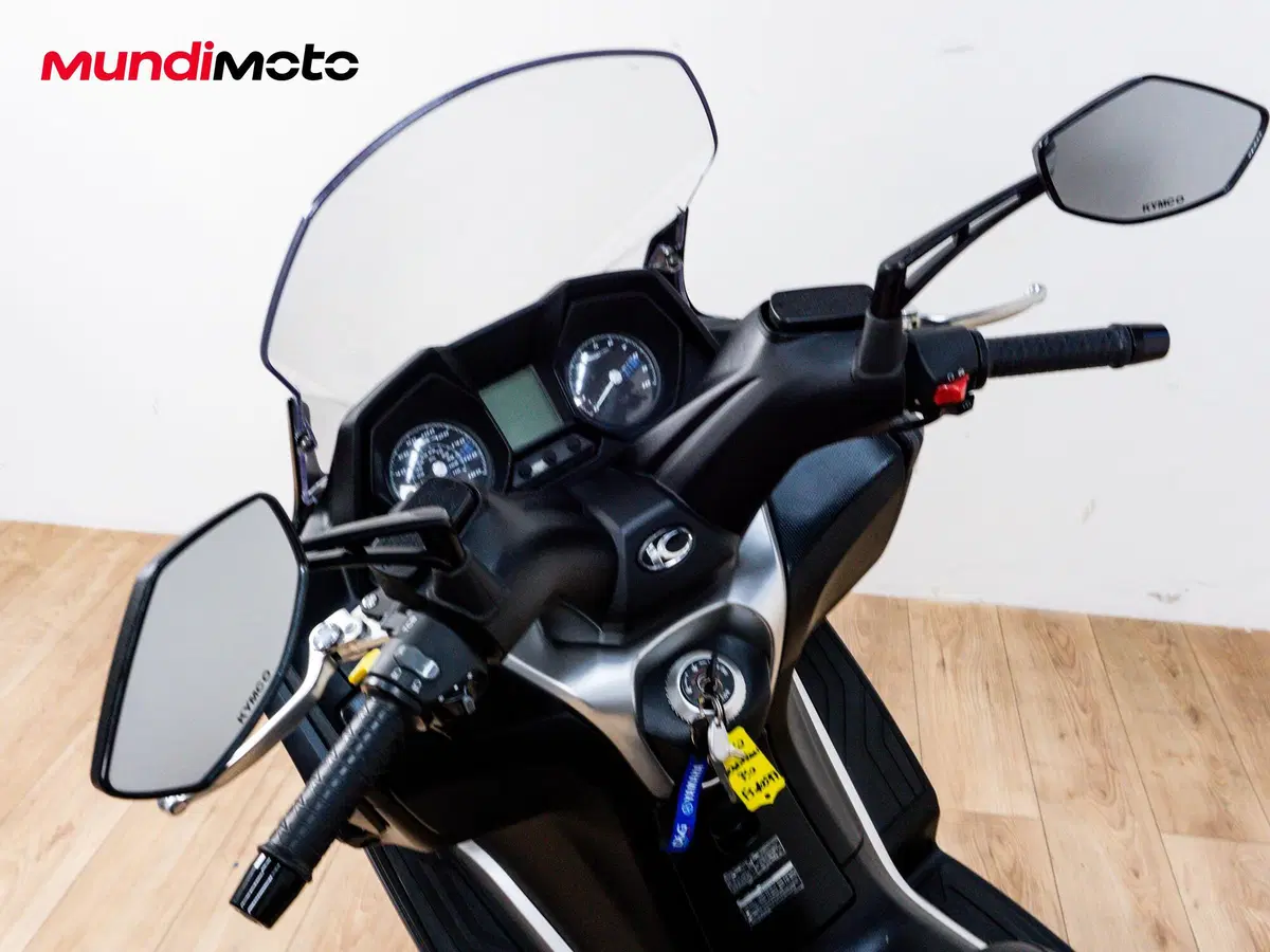 Kymco Downtown 350i TCS (2020) (11)