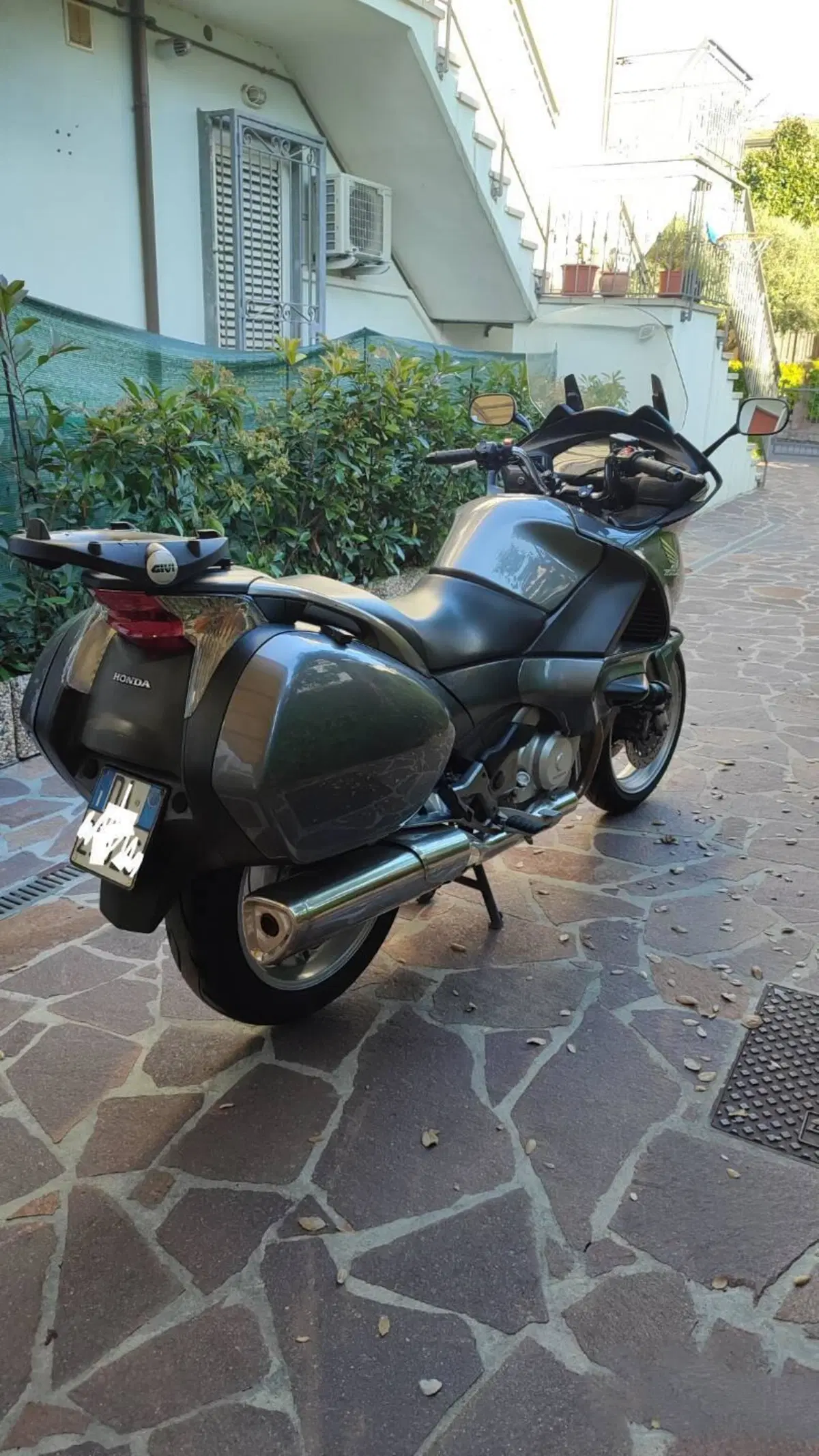 Honda Deauville 700 ABS (3)