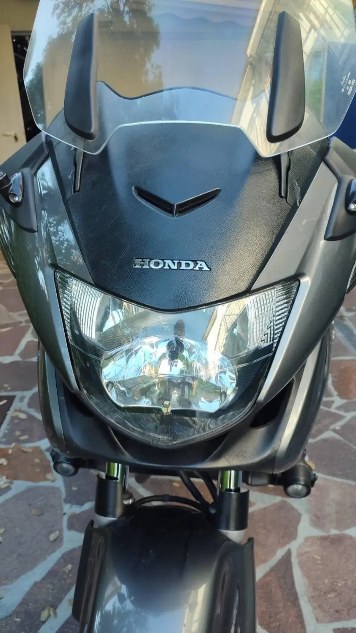 Honda Deauville 700 ABS (5)