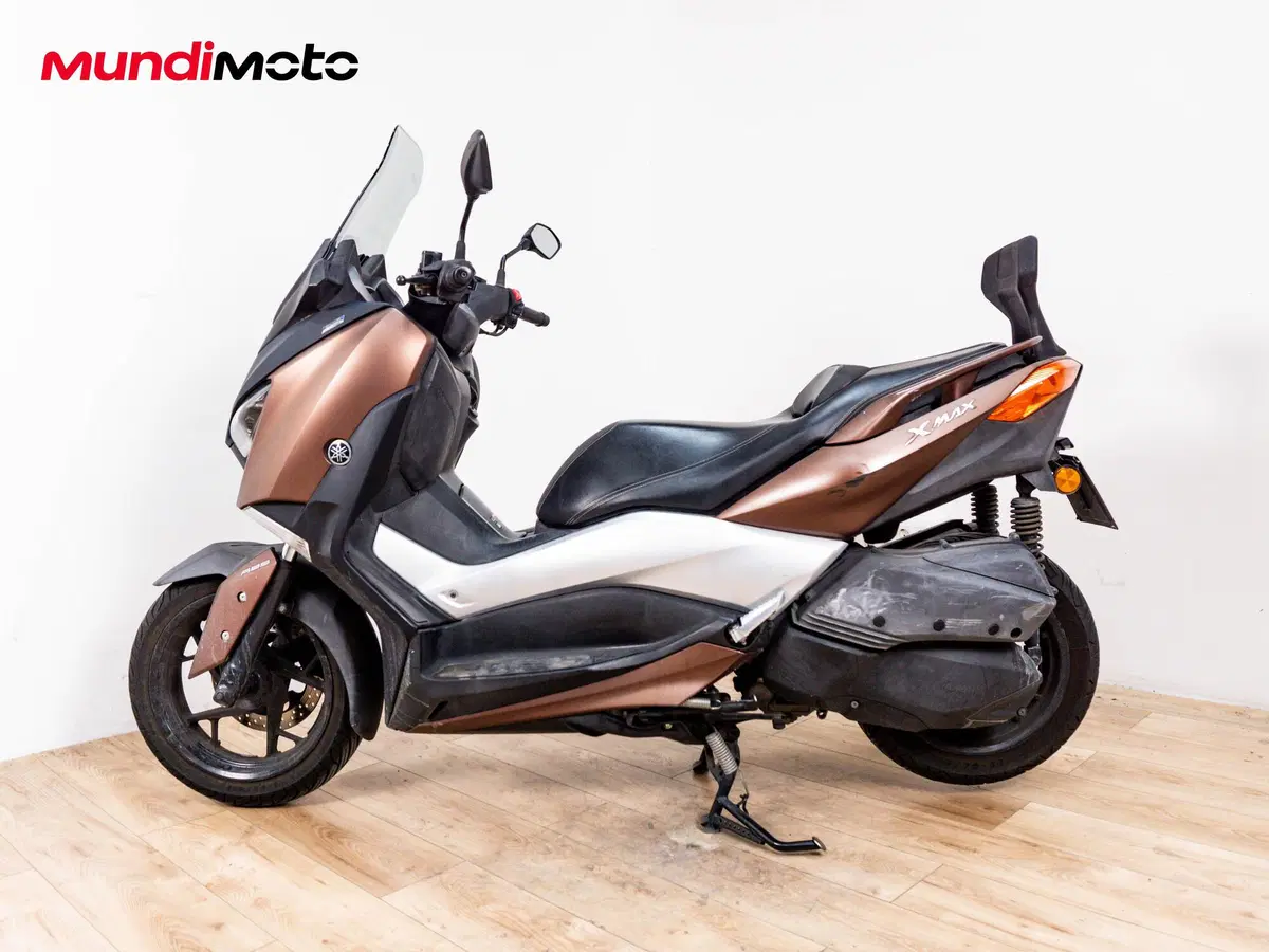 Yamaha X-Max 300 ABS (2017 - 20) (4)