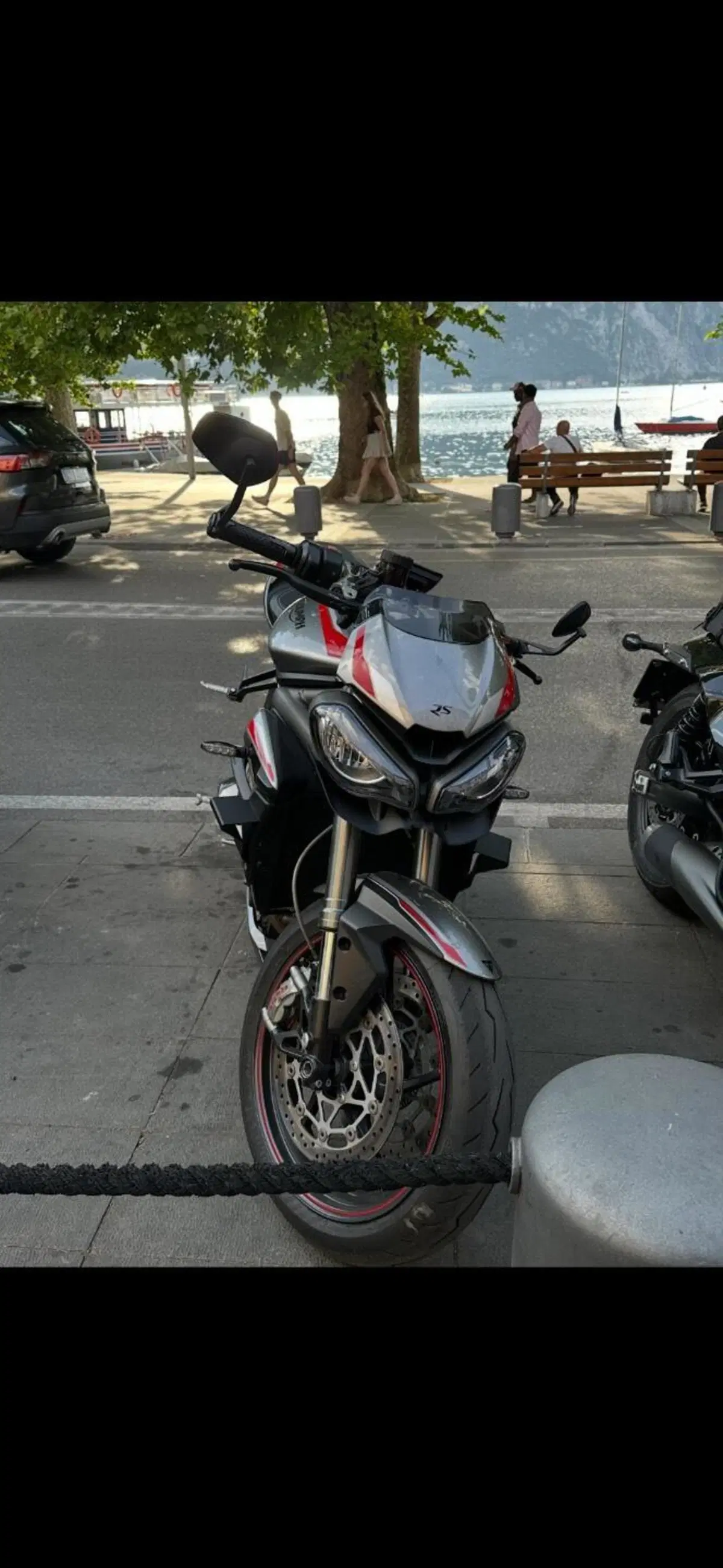 Triumph Street Triple RS (2020 - 22) (2)
