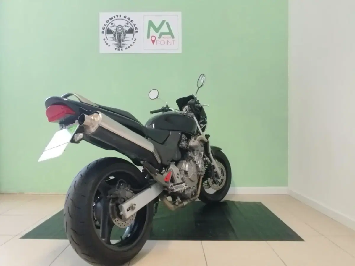 Honda Hornet 600 (1998 - 00) (5)