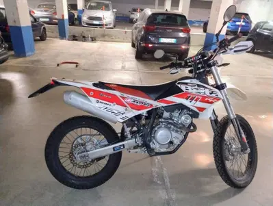 Betamotor RR 125 4T Enduro LC (2016 - 17) usata