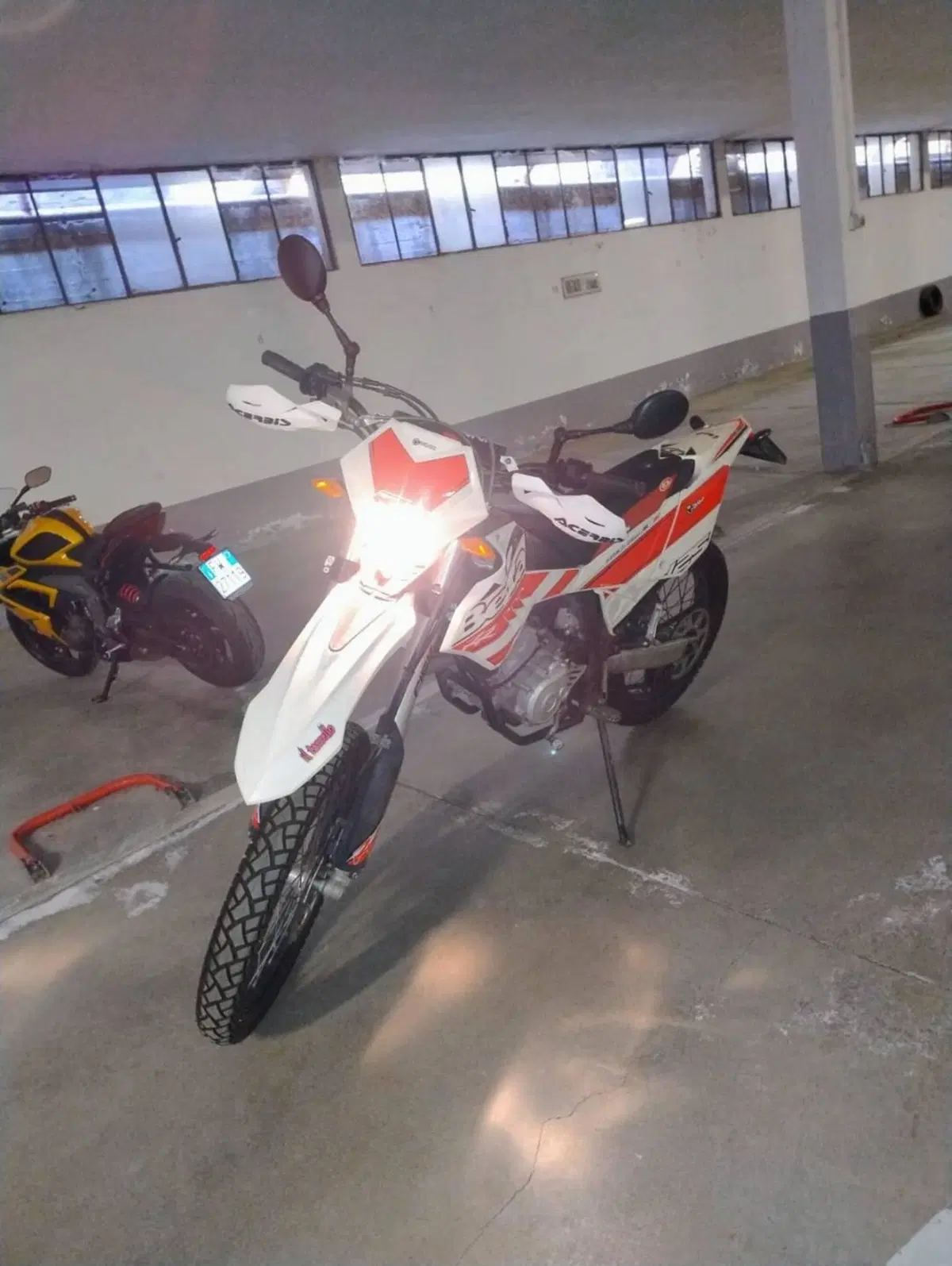 Betamotor RR 125 4T Enduro LC (2016 - 17) (3)
