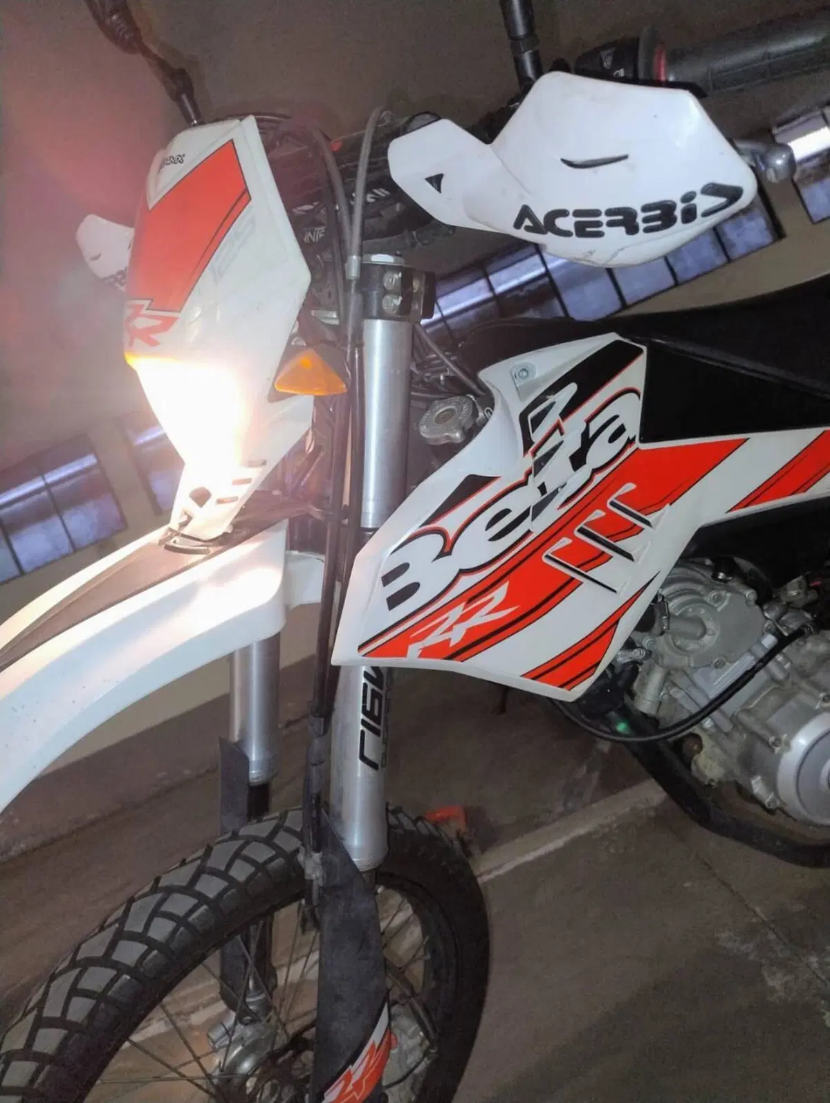 Betamotor RR 125 4T Enduro LC (2016 - 17) (7)