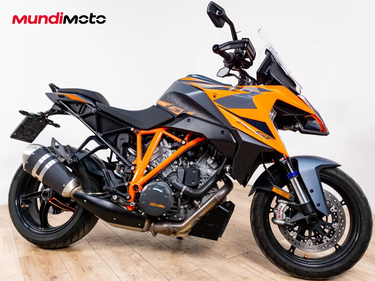 KTM 1290 Super Duke GT (2022 - 25) (2)