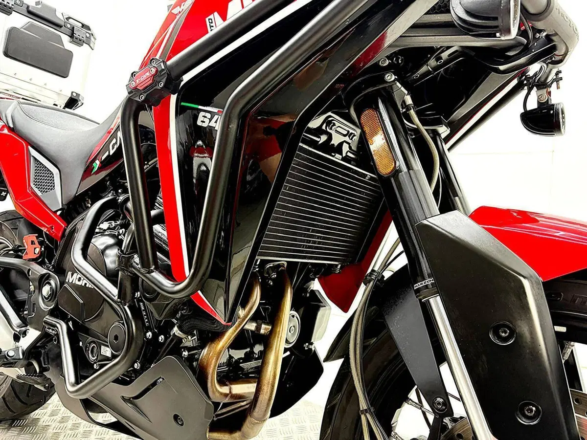 Moto Morini X-Cape 650 (2021 - 26) (10)