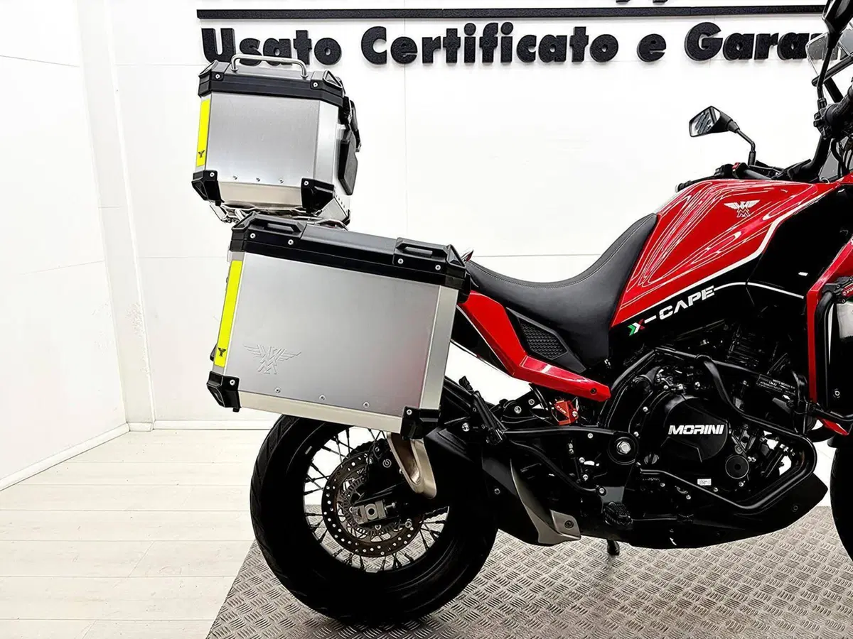 Moto Morini X-Cape 650 (2021 - 26) (7)