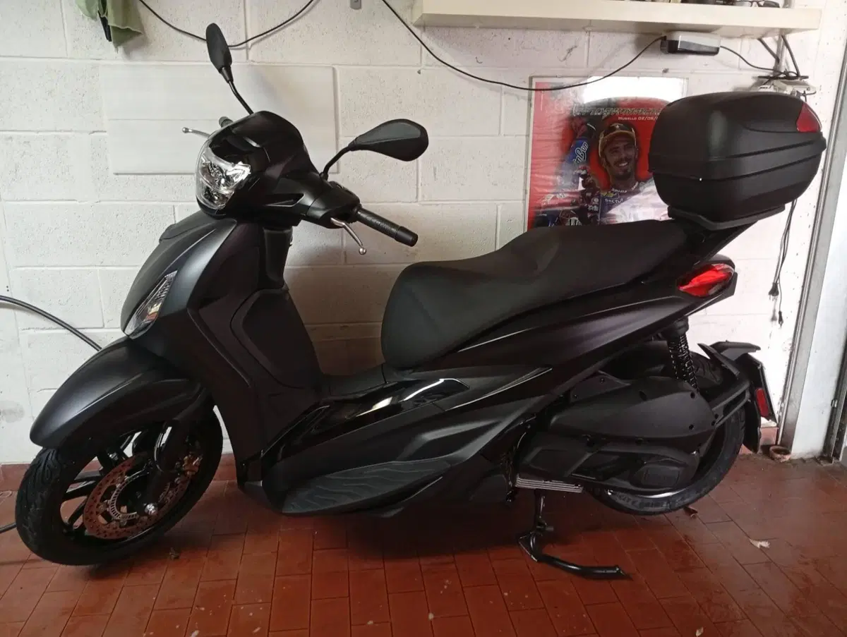 Piaggio Beverly 300 S ABS-ASR (2021 - 25) (7)