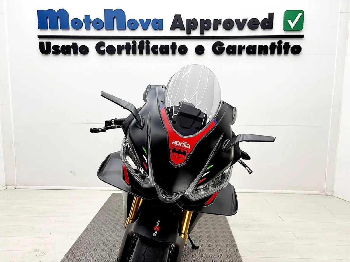 Aprilia RSV4 1100 Factory (2021 - 24) (4)