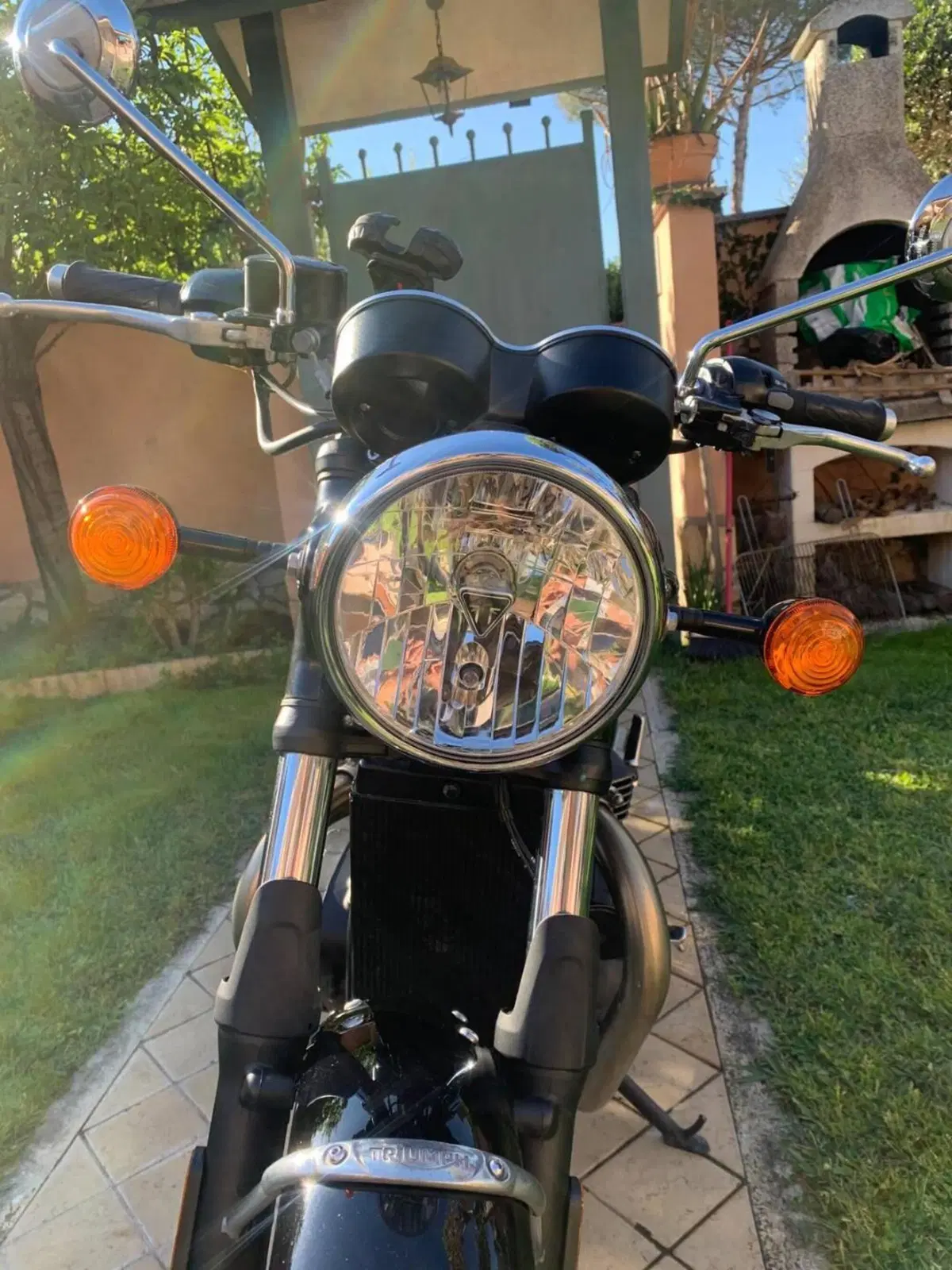 Triumph Bonneville T100 (2021 - 25) (11)